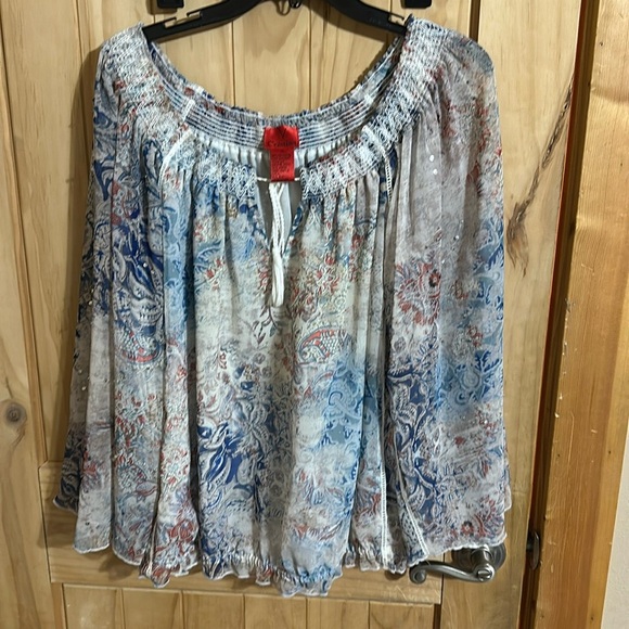 V Cristina Chic Blouse - Picture 1 of 4
